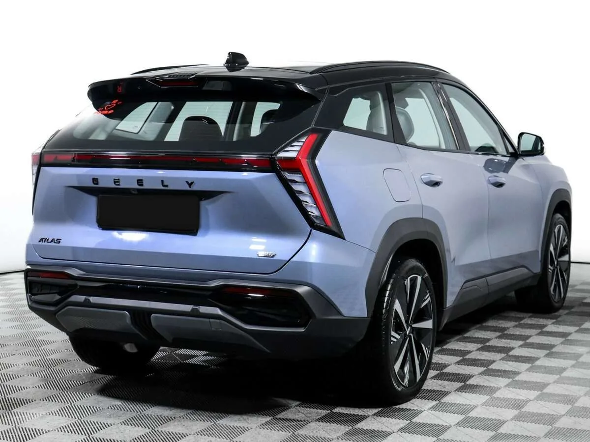 Geely Atlas