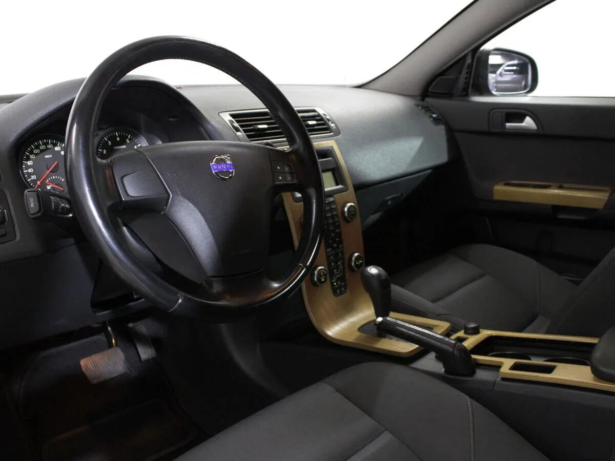 Volvo S40