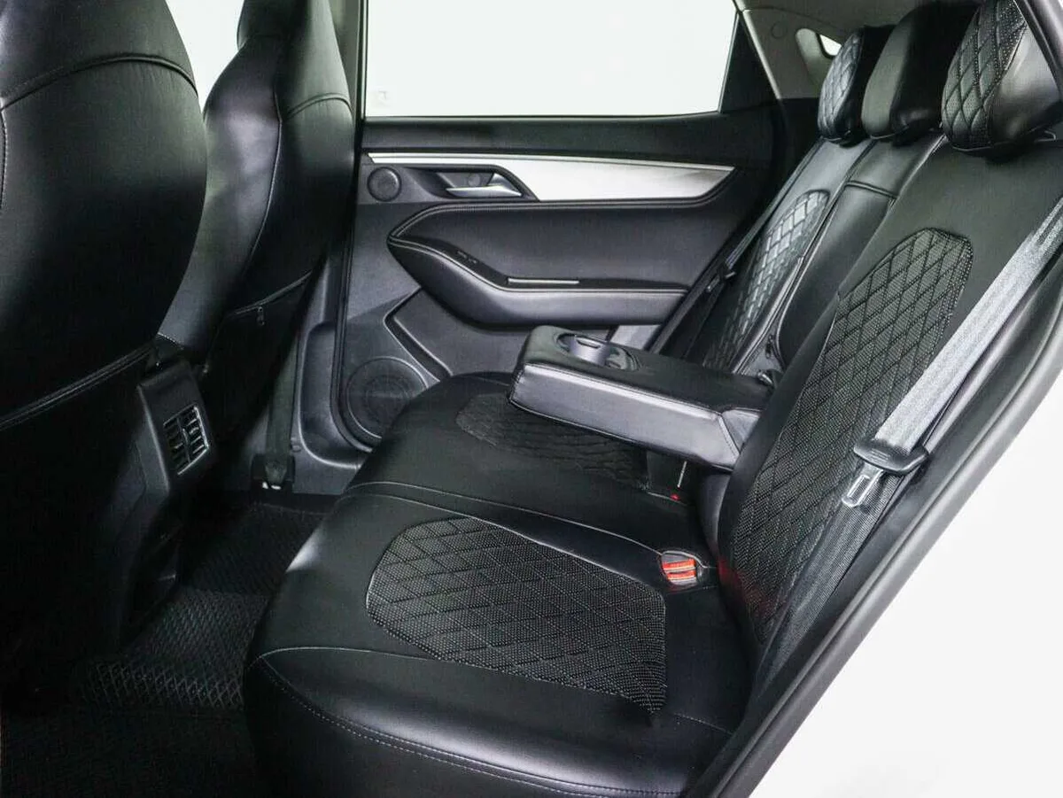 JAC J7