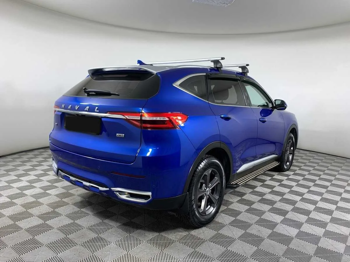 Haval F7