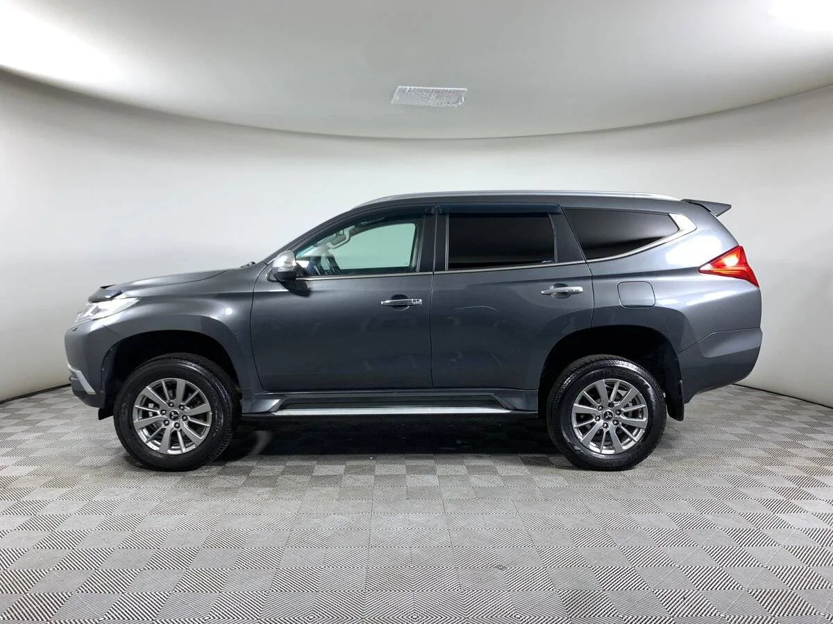 Mitsubishi Pajero Sport