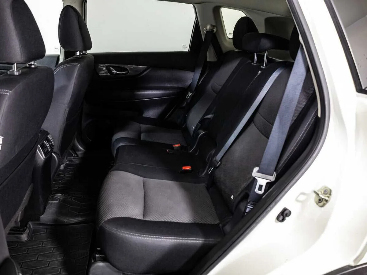 Nissan X Trail