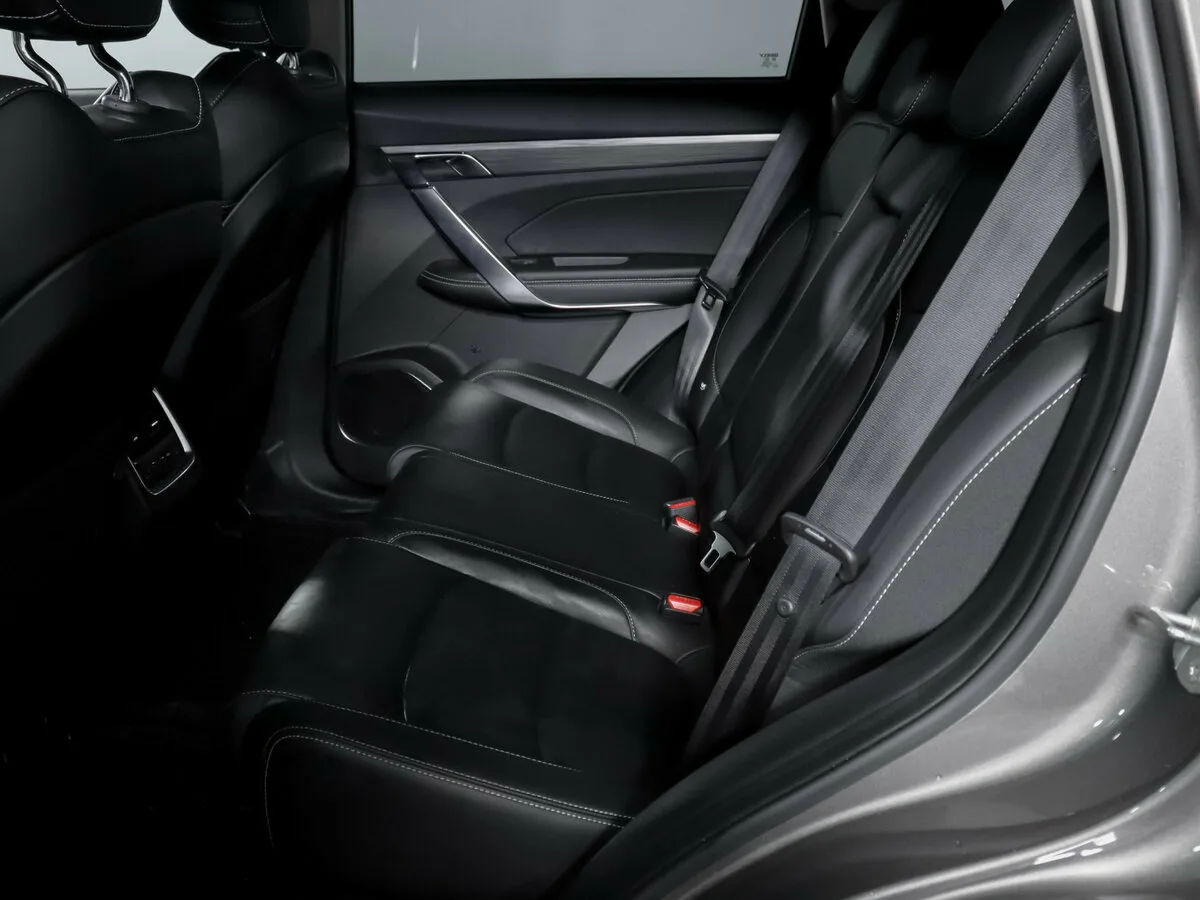 Geely Atlas Pro
