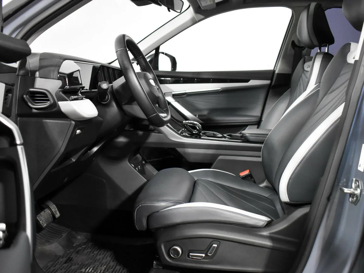 Geely Atlas