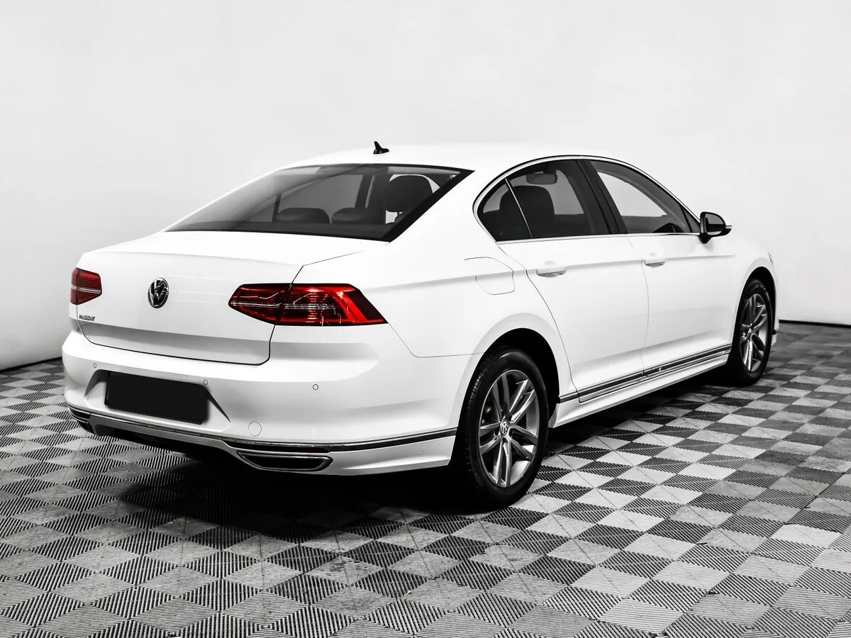 Volkswagen Passat