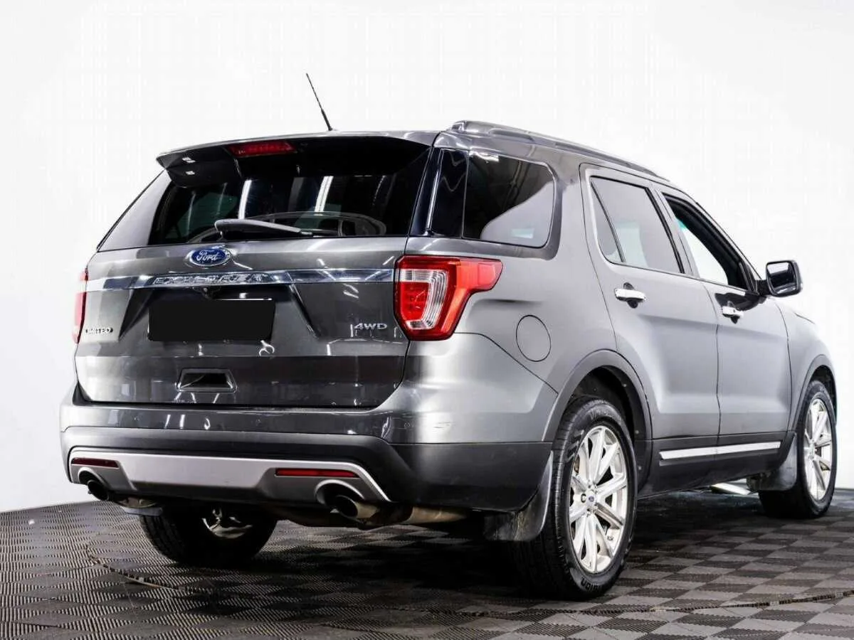 Ford Explorer