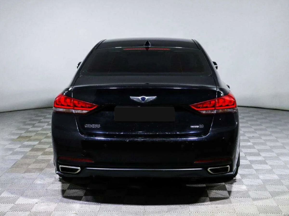 Hyundai Genesis