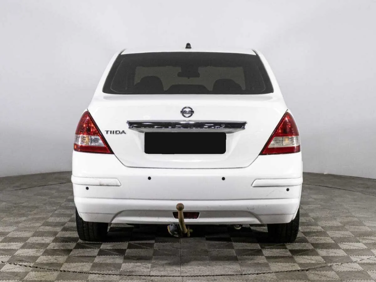 Nissan Tiida
