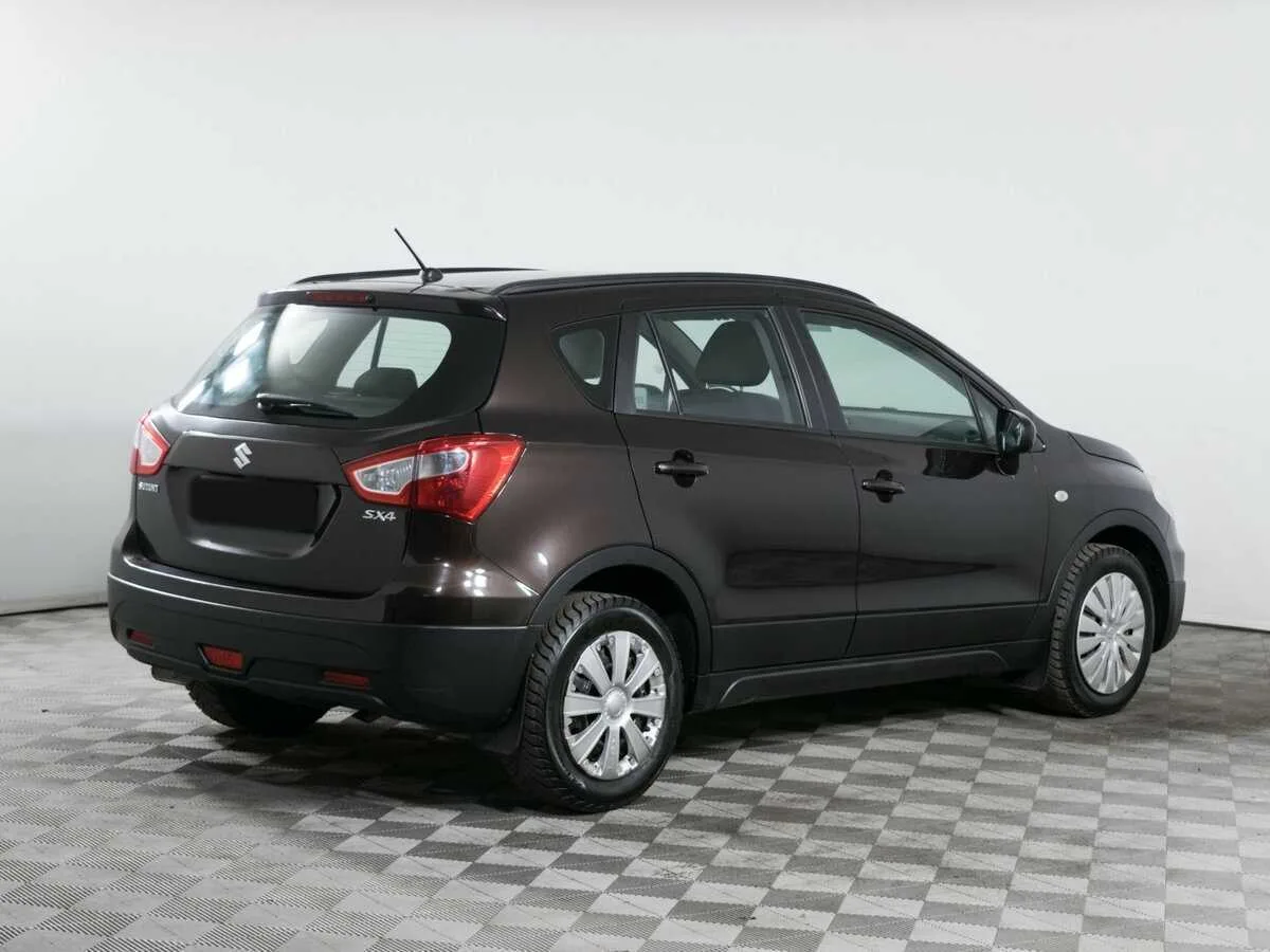 Suzuki SX4