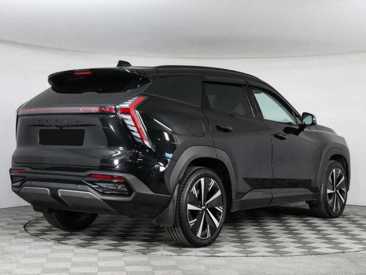 Geely Atlas