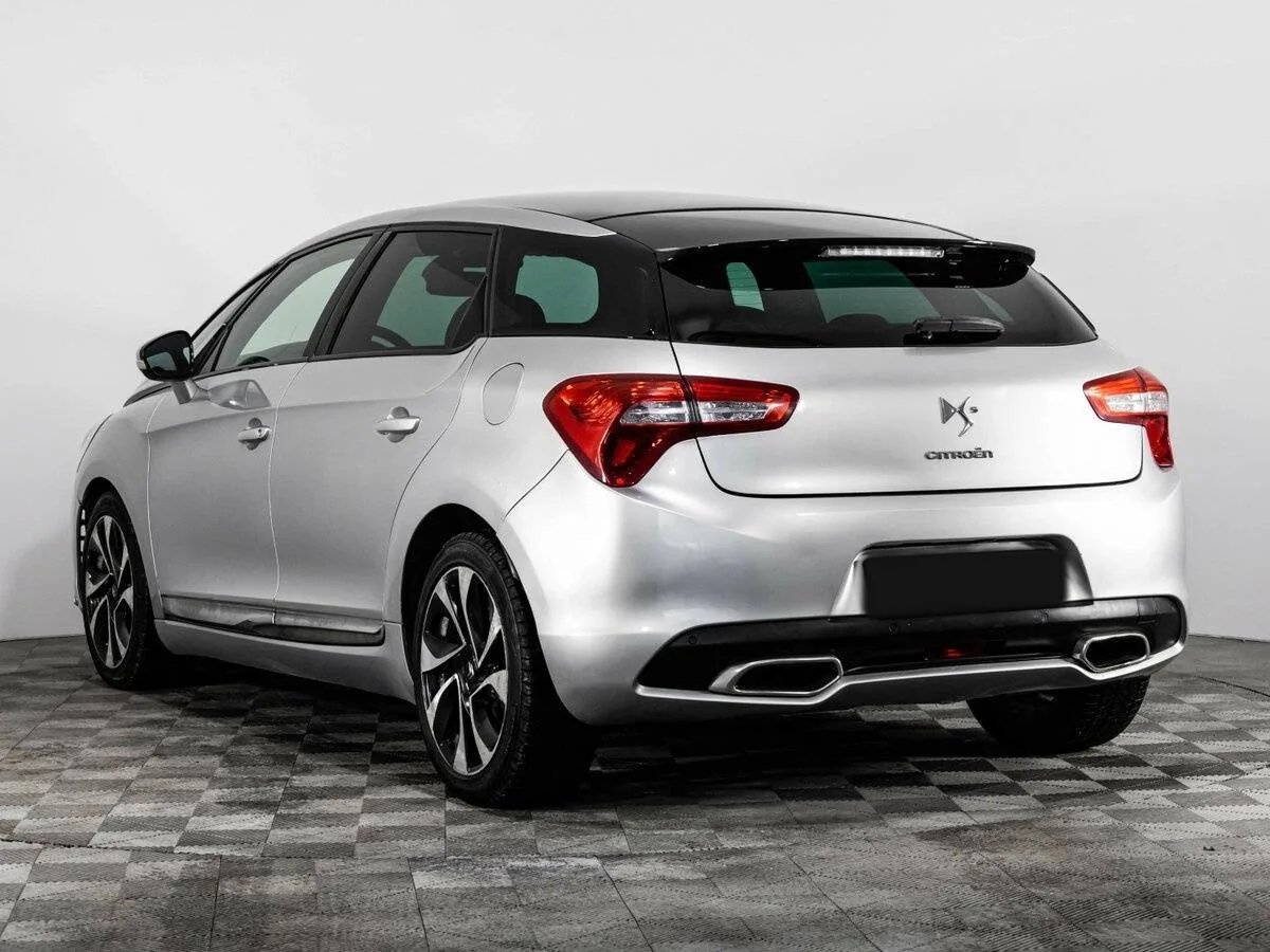 Citroen DS5