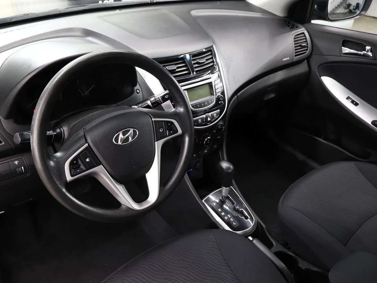 Hyundai Solaris