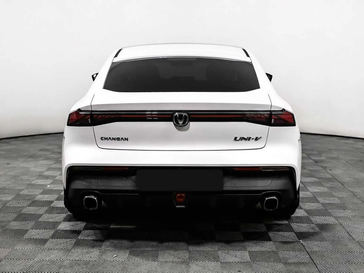 Changan Uni V