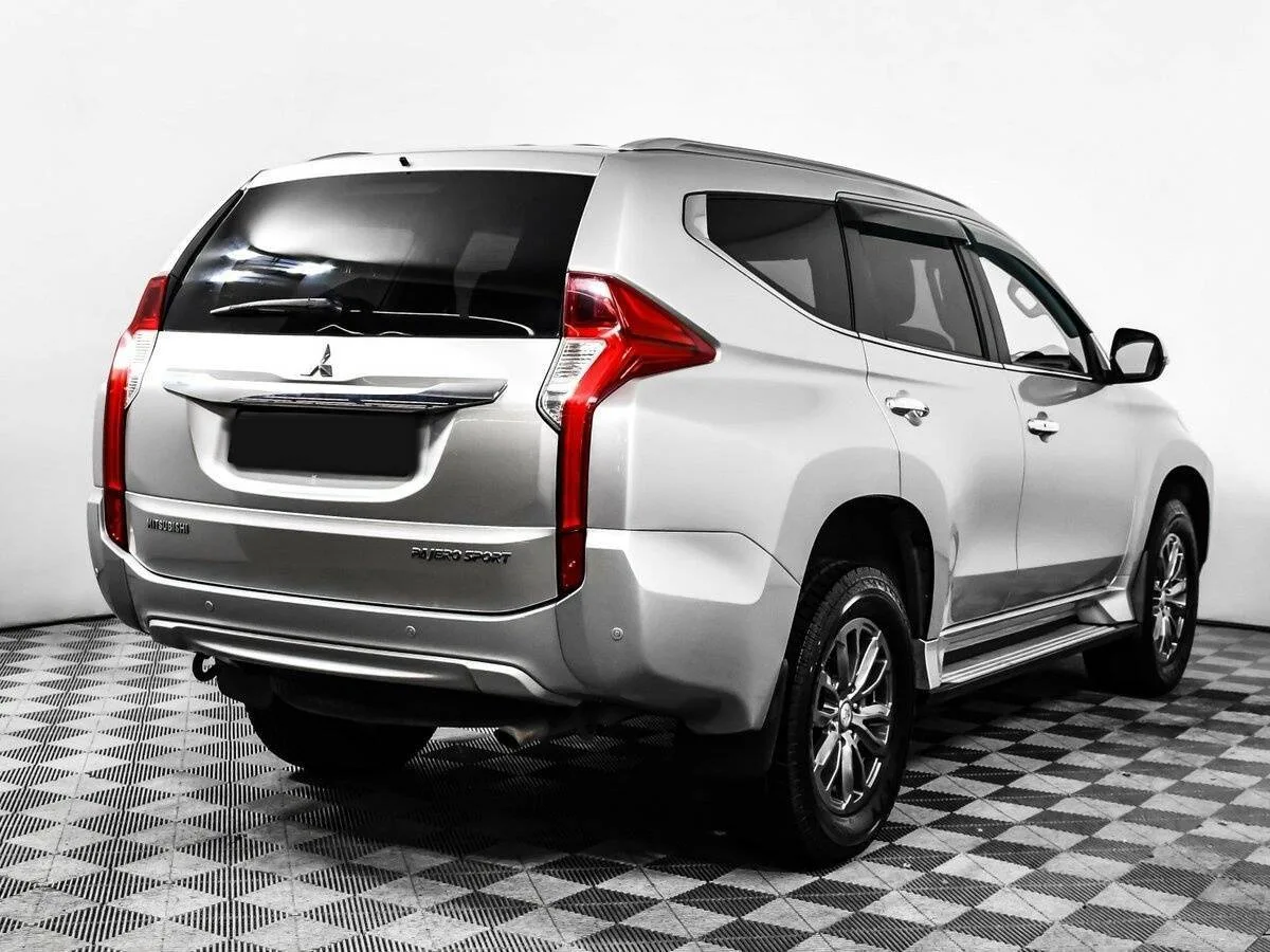 Mitsubishi Pajero Sport