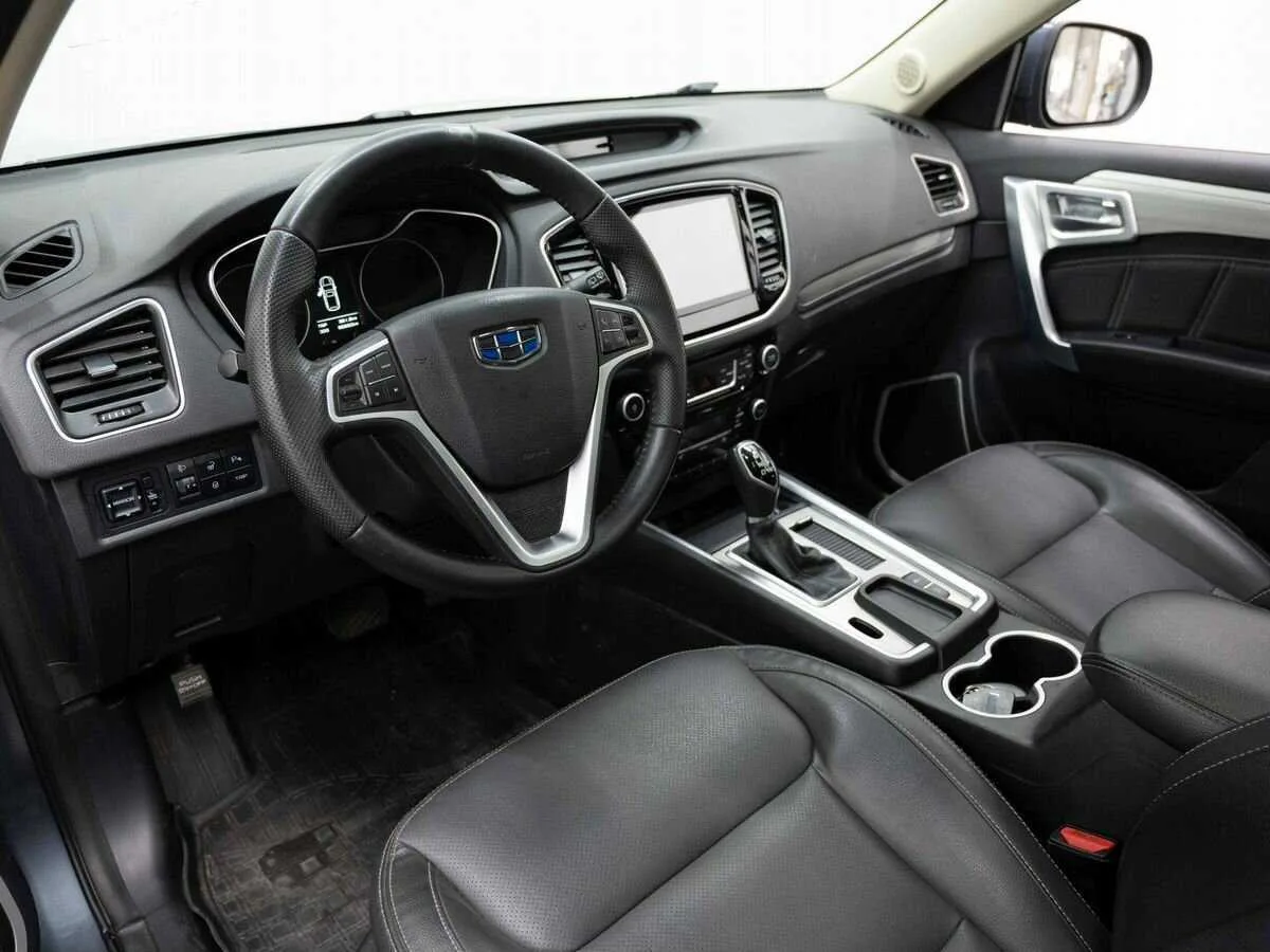 Geely Emgrand X7