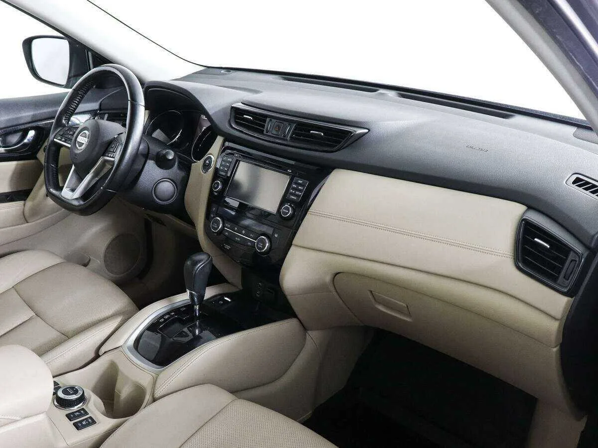 Nissan X Trail