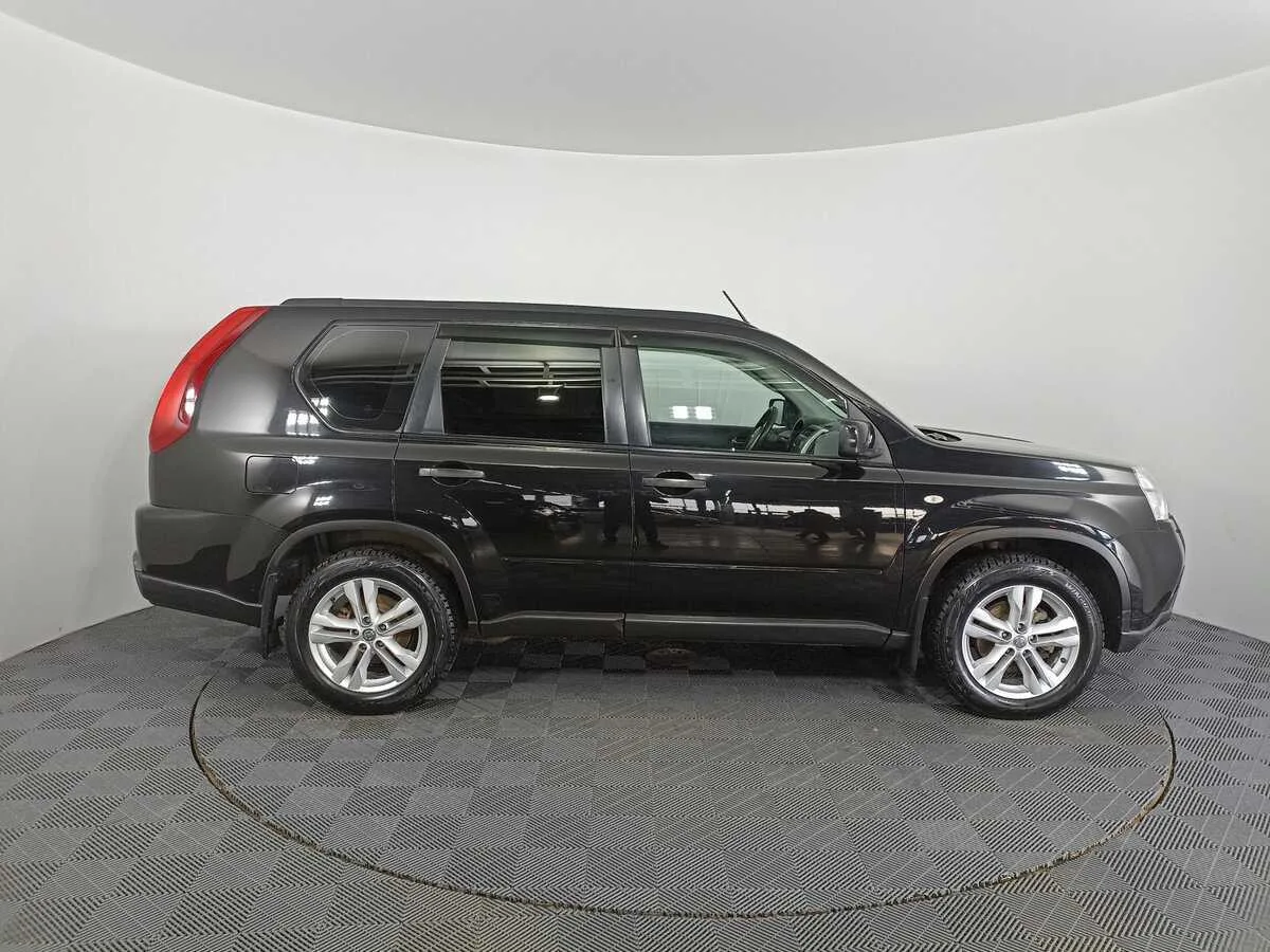 Nissan X Trail
