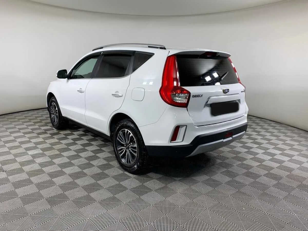 Geely Emgrand X7