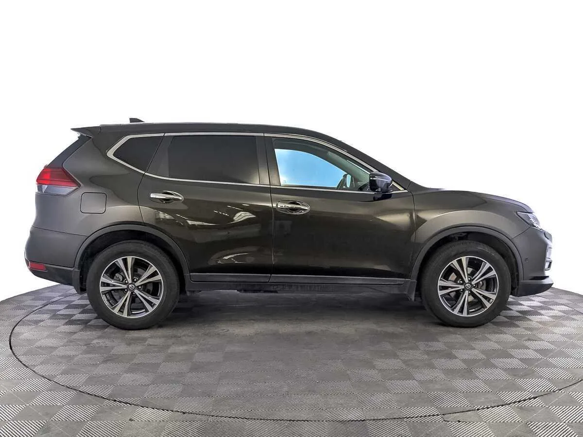 Nissan X Trail