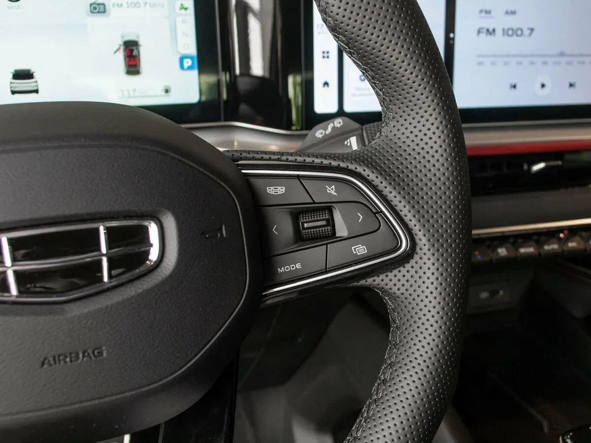 Geely Coolray