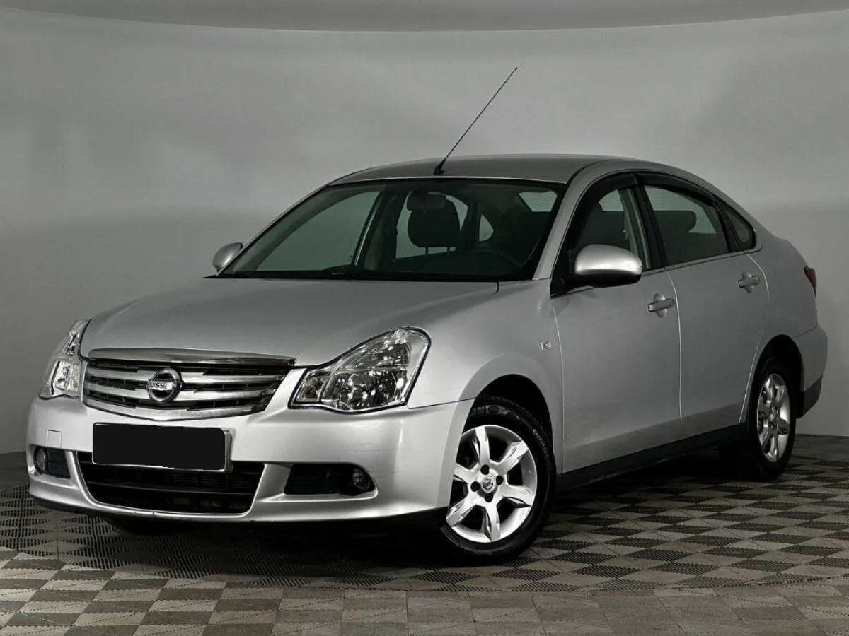 Nissan Almera