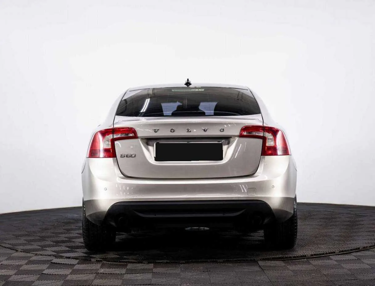 Volvo S60