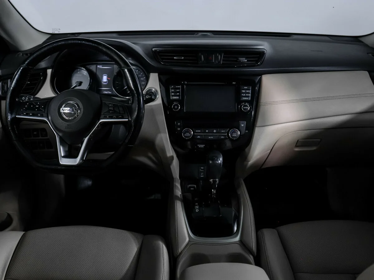 Nissan X Trail