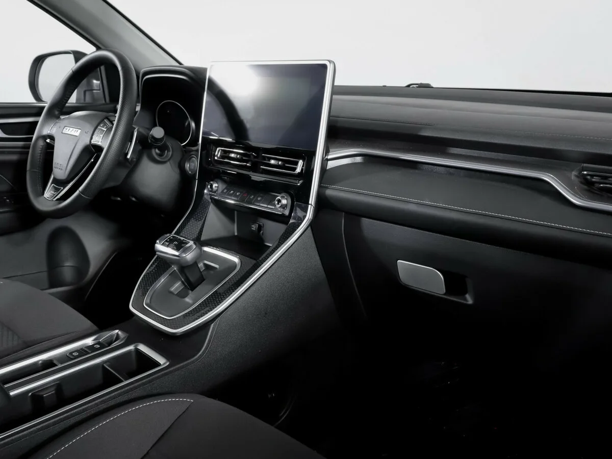 Haval M6