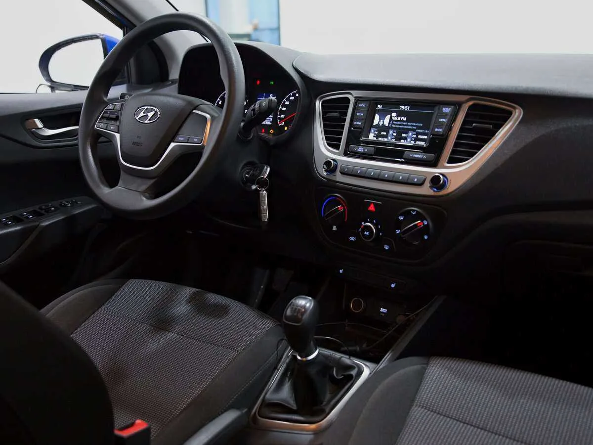 Hyundai Solaris