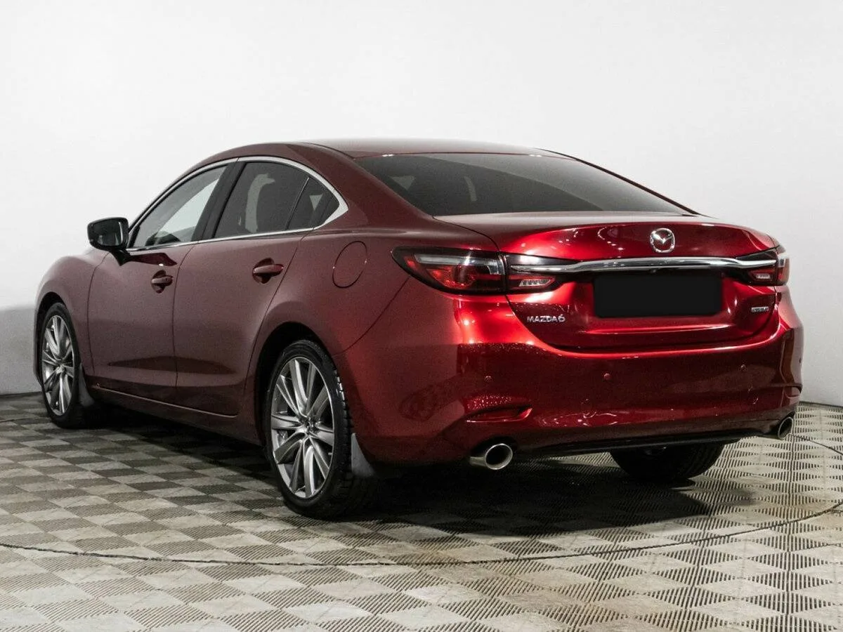 Mazda 6