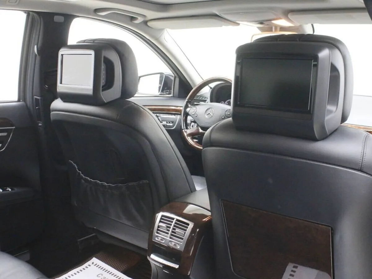 Mercedes-Benz S-Класс