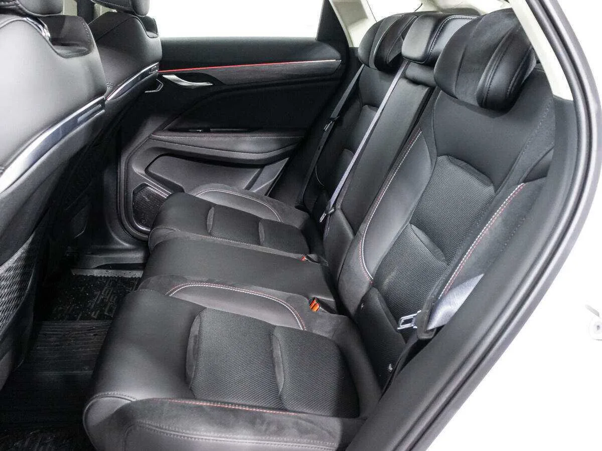 Geely Tugella