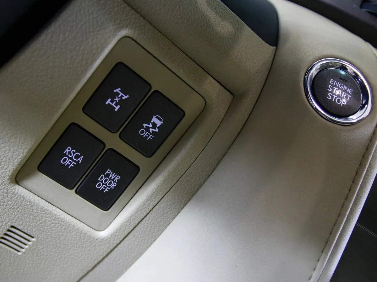 Lexus LX