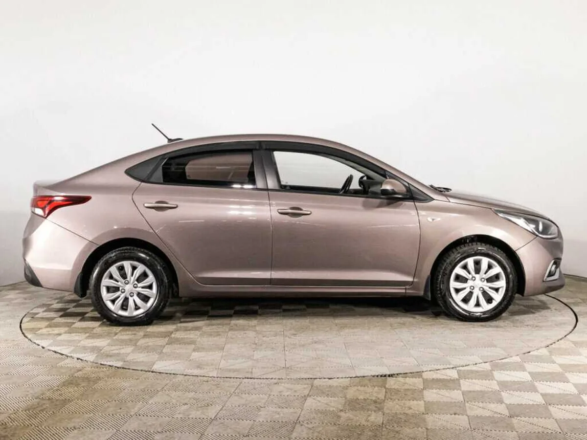 Hyundai Solaris