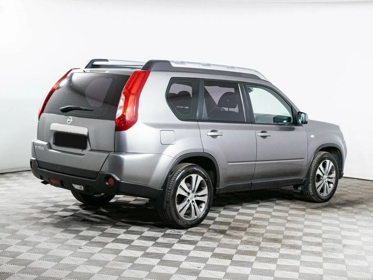 Nissan X Trail