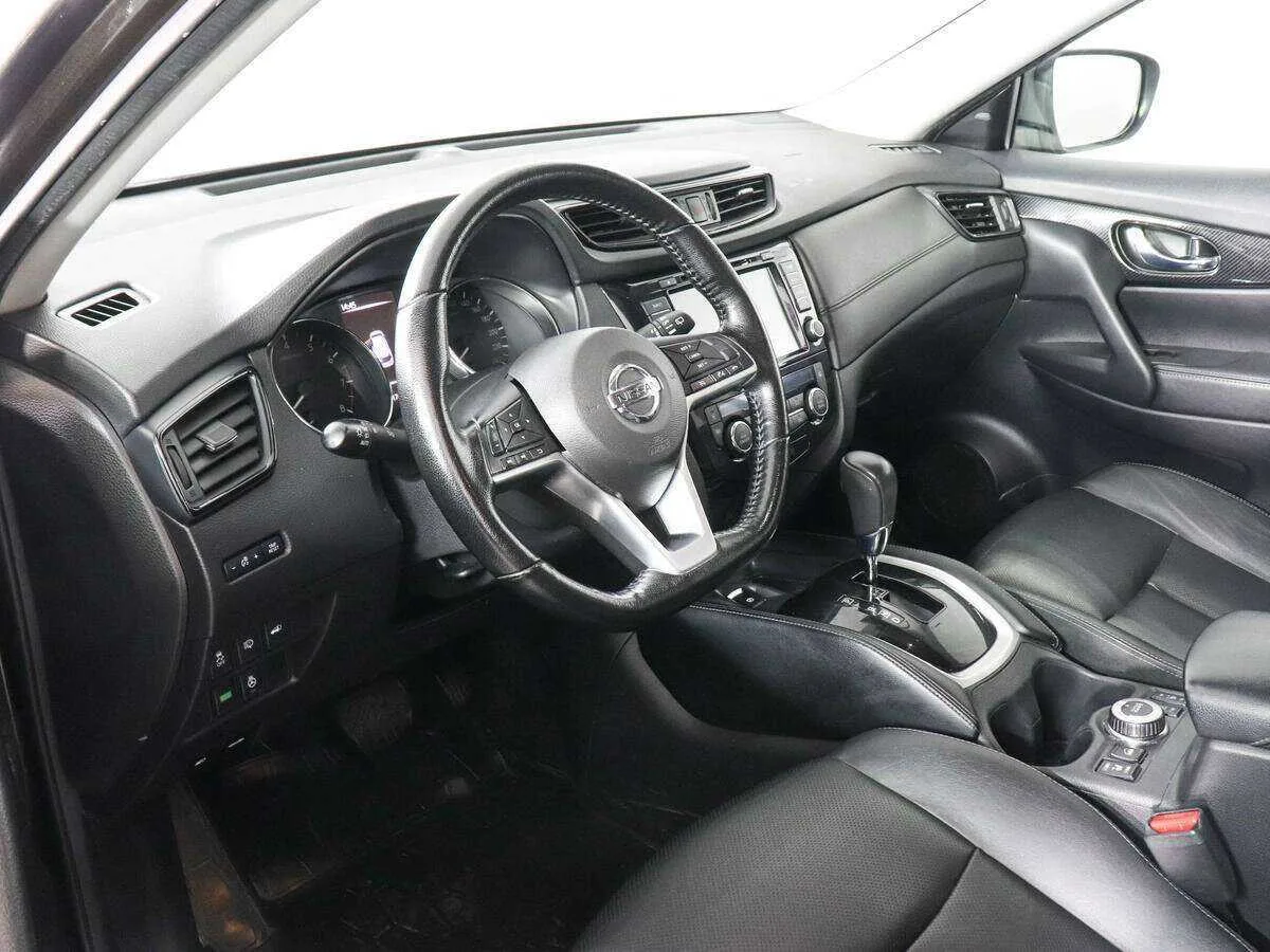 Nissan X Trail