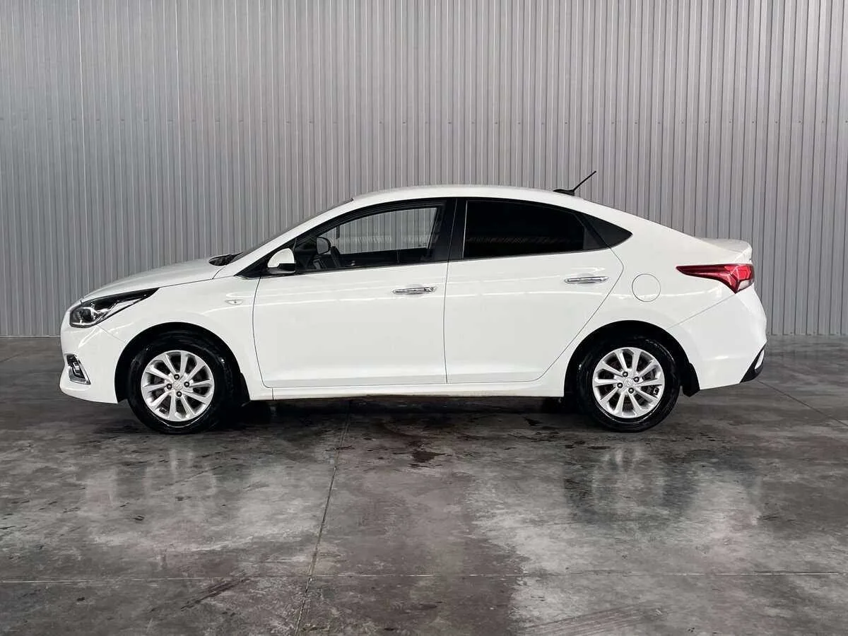 Hyundai Solaris
