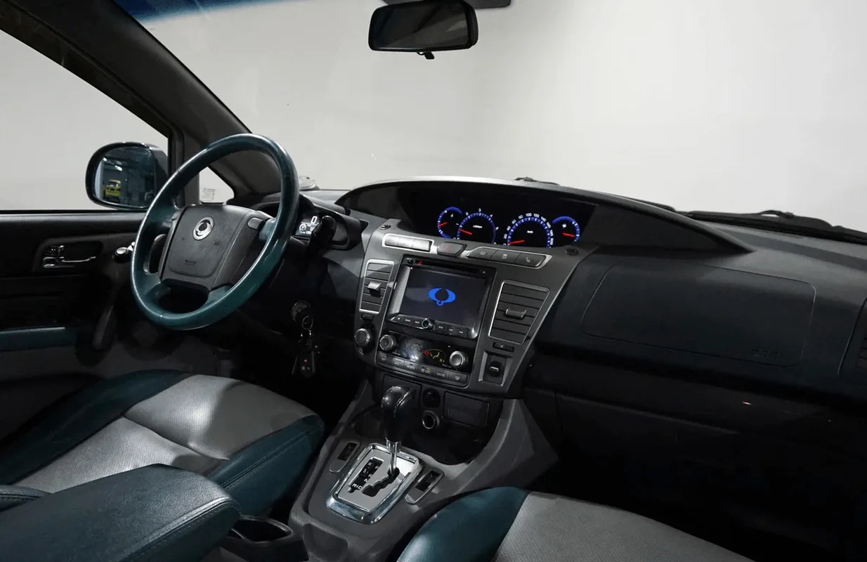 SsangYong Stavic