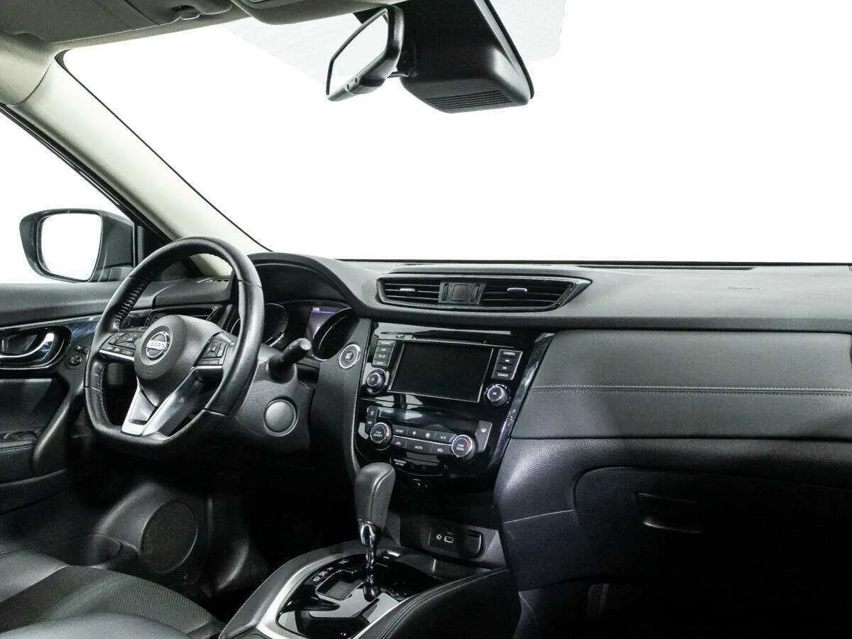 Nissan X Trail