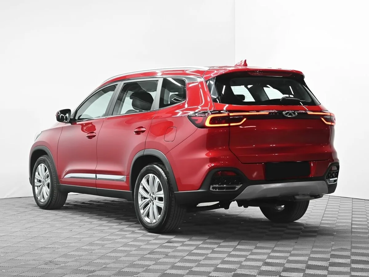 Chery Tiggo 8