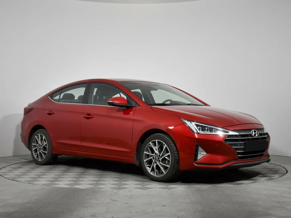 Hyundai Elantra