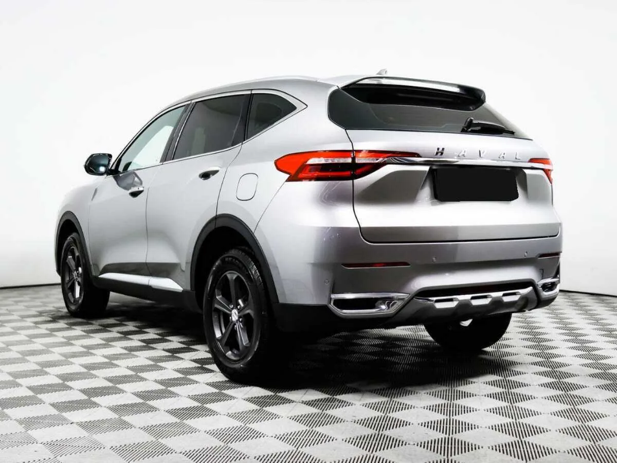 Haval F7