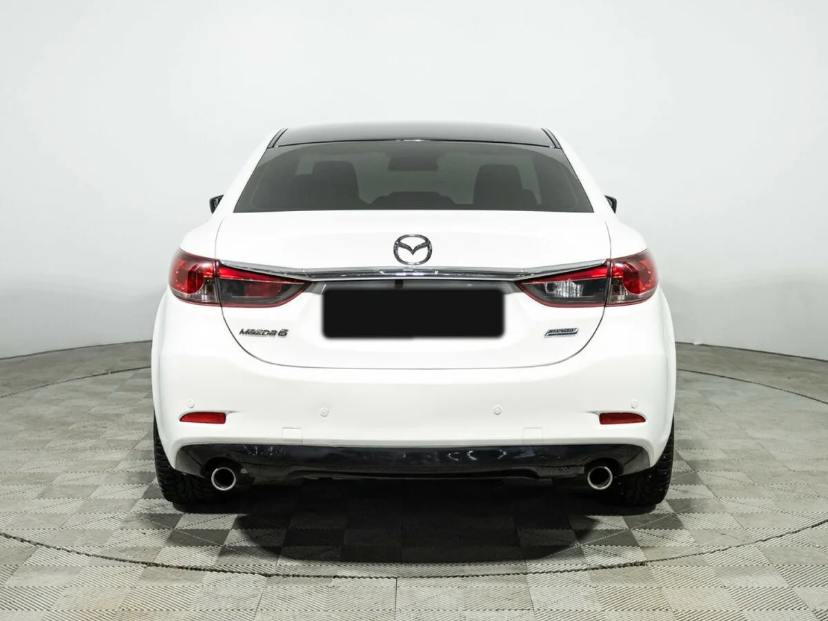 Mazda 6