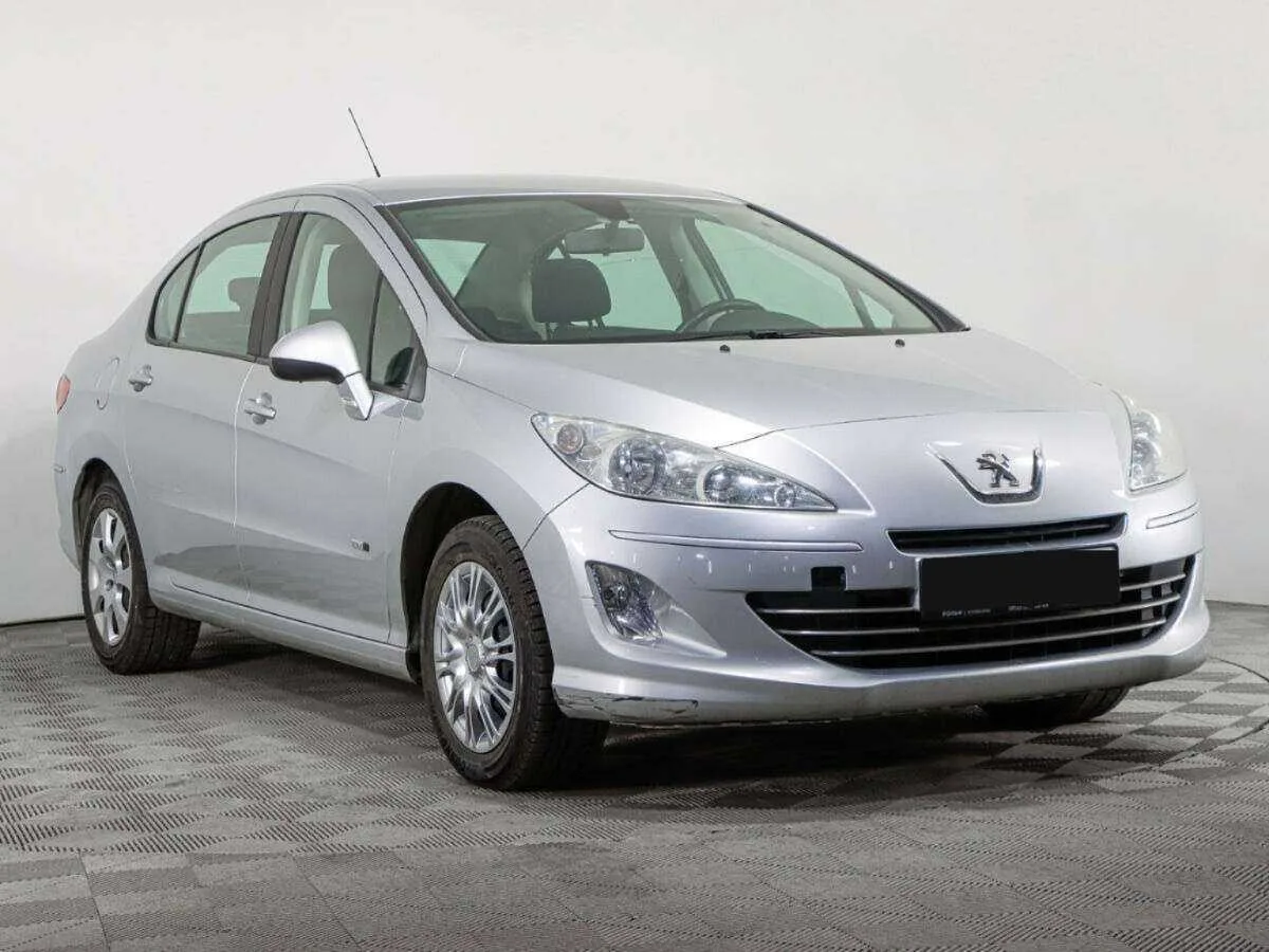 Peugeot 408