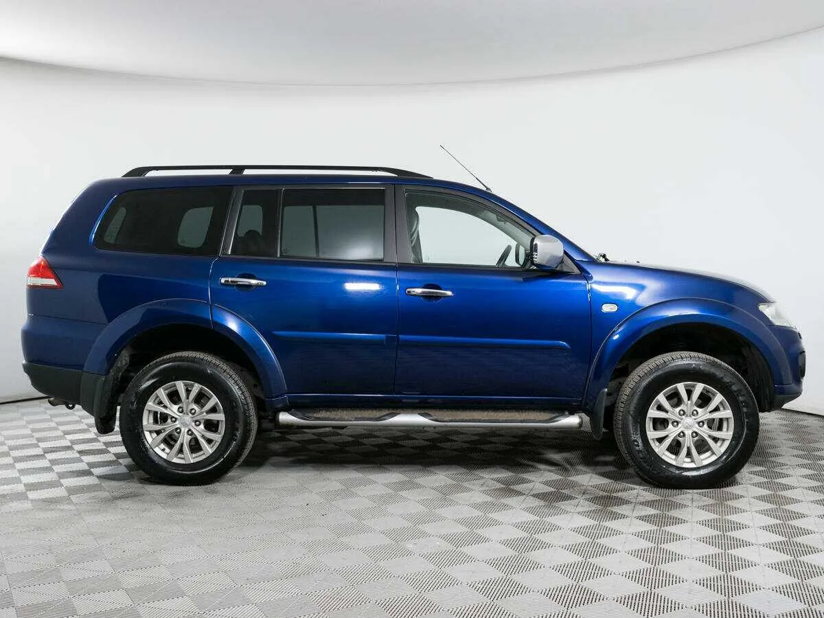 Mitsubishi Pajero Sport