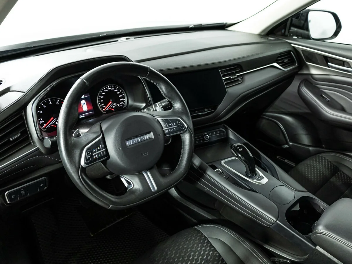 Haval F7