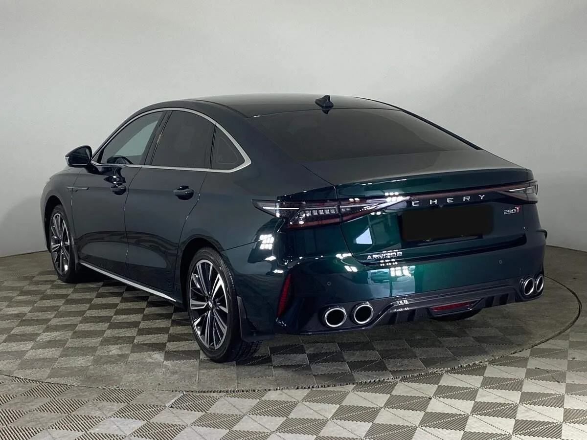 Chery Arrizo 8