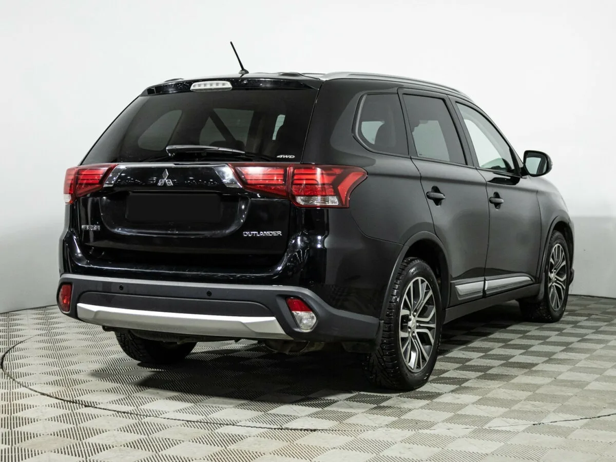 Mitsubishi Outlander