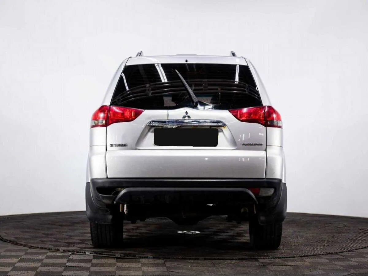 Mitsubishi Pajero Sport