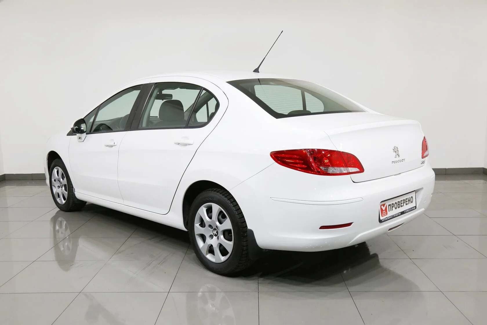 Peugeot 408